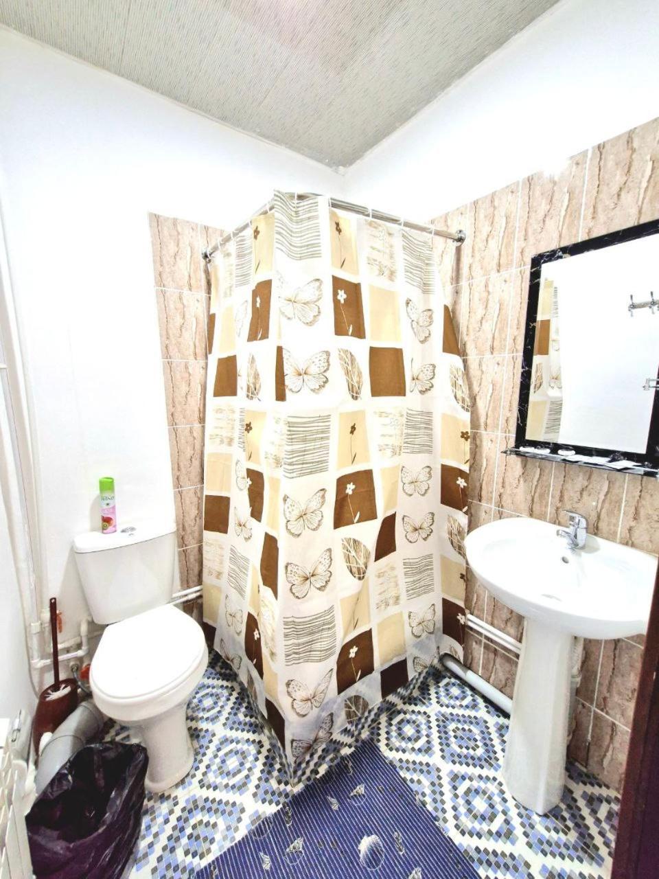 Hotel Mir Адрес Abu Ali Ibn Sino 4A Бухара Екстериор снимка